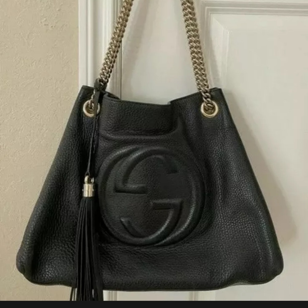 AUTHENTIC GUCCI SOHO BAG AND WALLET BLACK GUARANTEED AUTHENTIC BEAUTIFUL LOGO